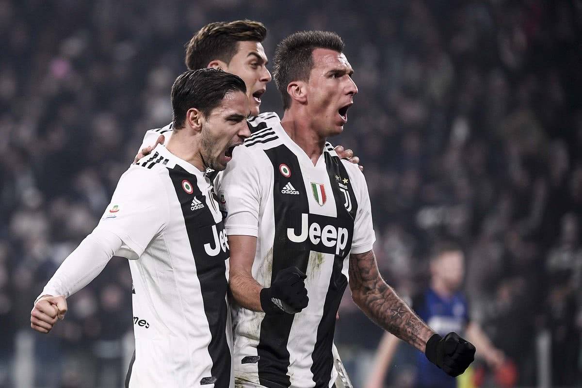 包含意大利杯热点战报：尤文图斯轻取胜利的词条