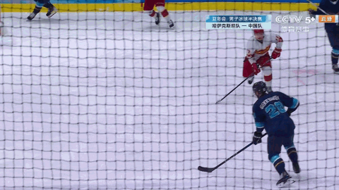 关于精彩扑救，守门员保护球门不失的信息