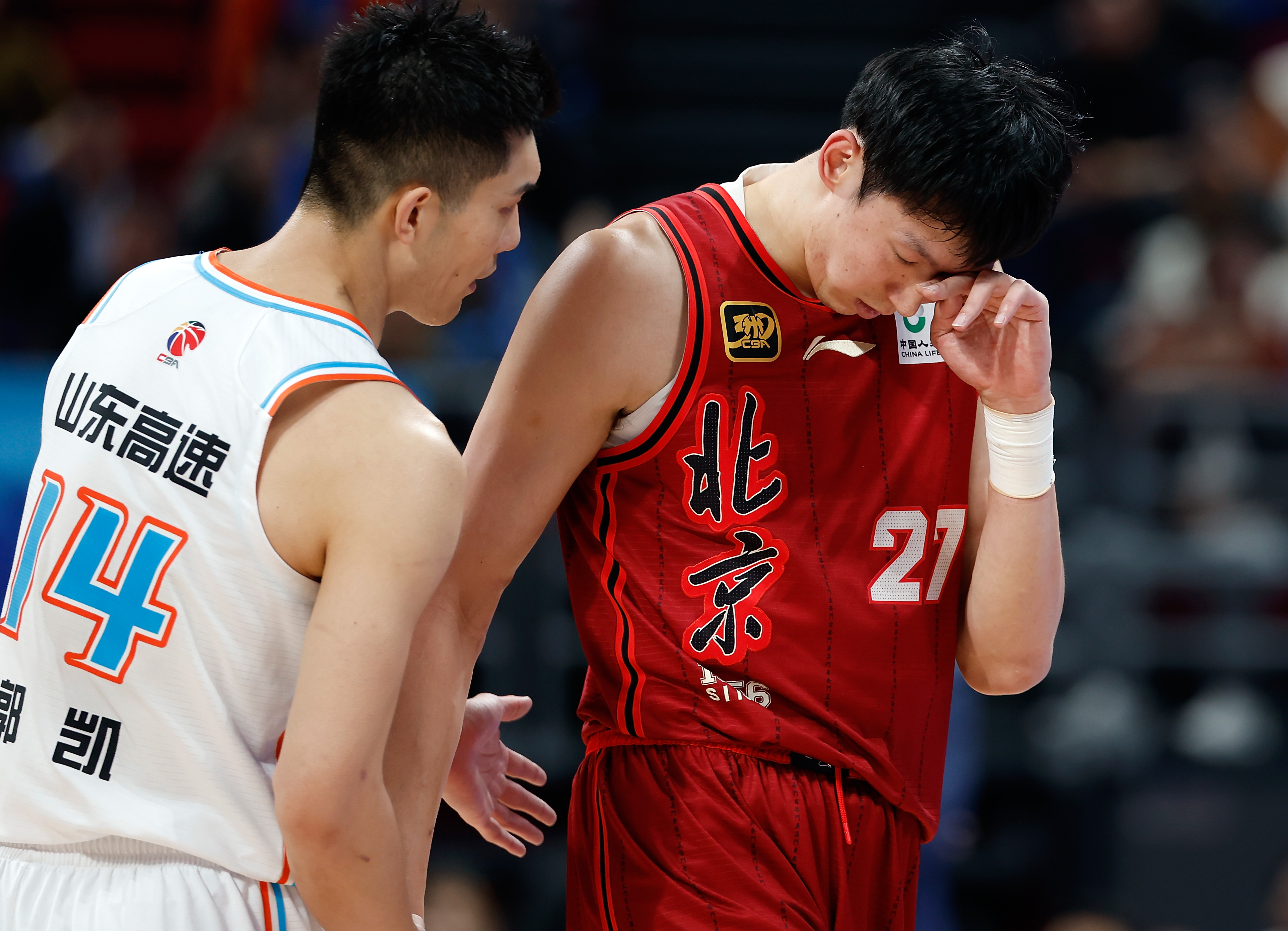 关于热门对决再度上演：球队备战下一场比赛的信息