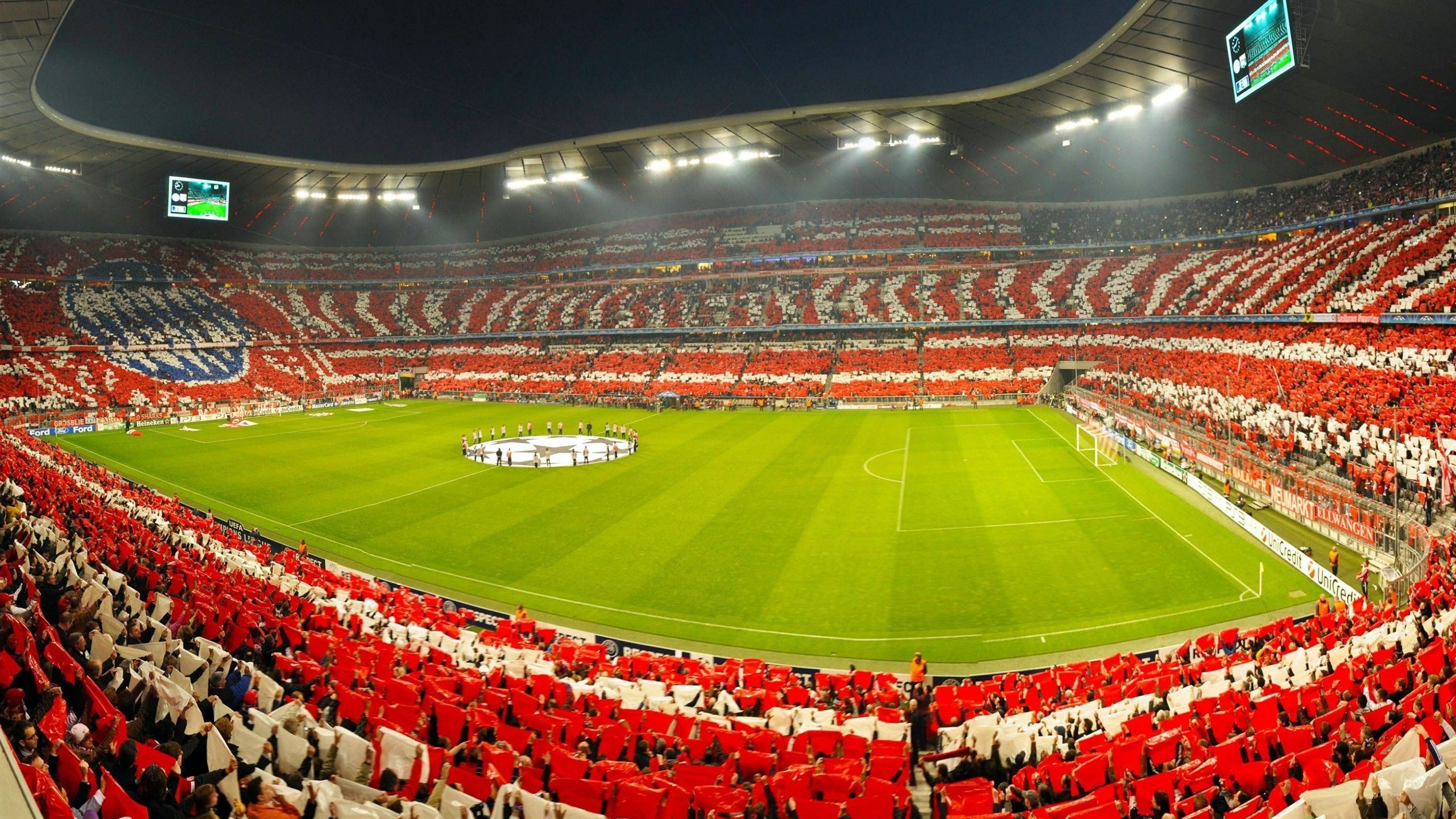 曼谷奇迹夜，泰国队力克丹麦队，辛杜点燃赛场的双重火焰